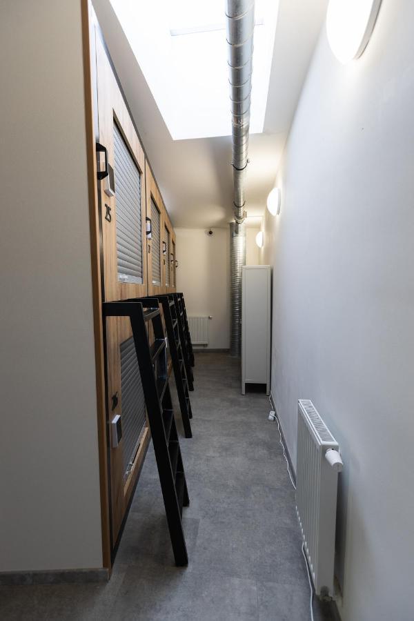 Capsule Hostel Andel Centre Spirit Prague Ngoại thất bức ảnh